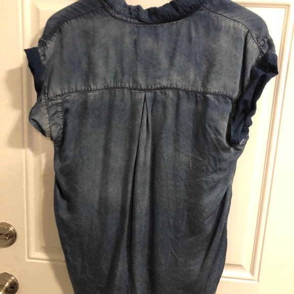 Orvis Chambray top size Medium - Picture 2 of 2
